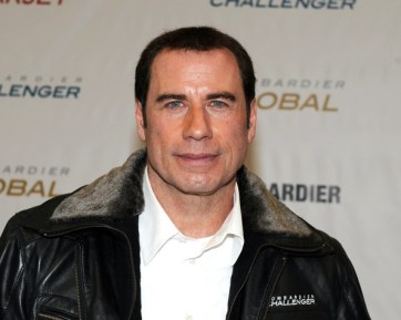 John-Travolta-john-travolta-30681463-594-475