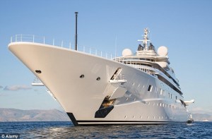 article-2759353-216E6D9600000578-828_634x418