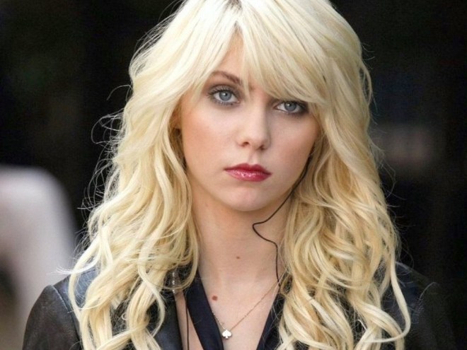 cindy-lou-who-taylor-momsen-grinch-543635460
