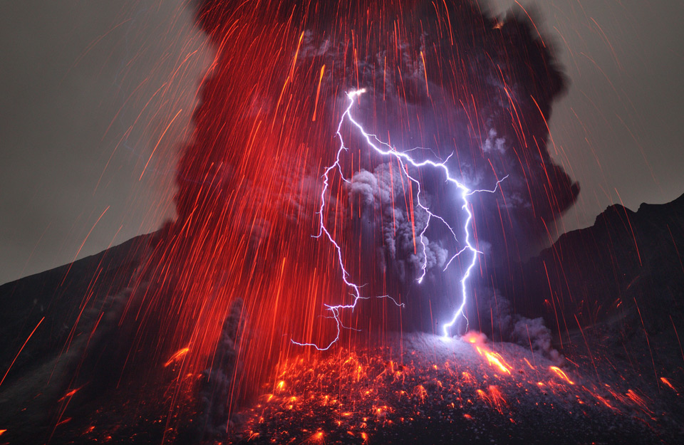 mount-sakurajima-volcano-japan